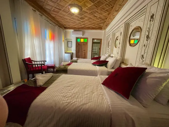 اقامتگاه سنتی آلان - واحد سه تخته ماهوش - سه تخته ماهوش