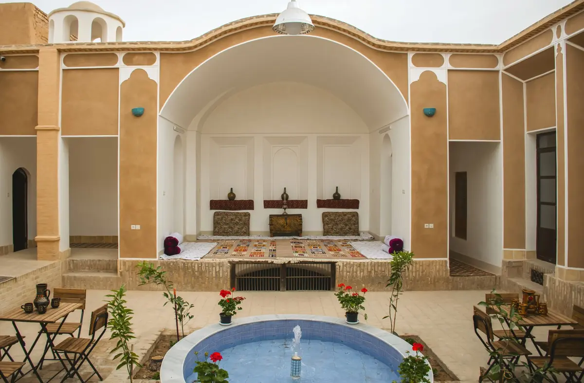 بوم گردی یزدمهر - واحد سه دری - یزدمهر