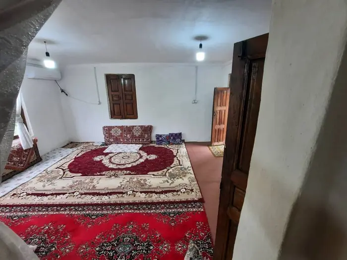 جنگلی میلاد - کلبه میلاد