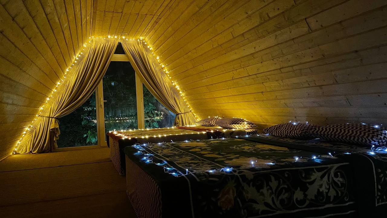 کلبه یک خوابه سوئیسی سعید