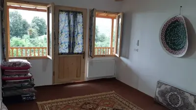 بومگردی عمارت گلسرا - واحد ۵