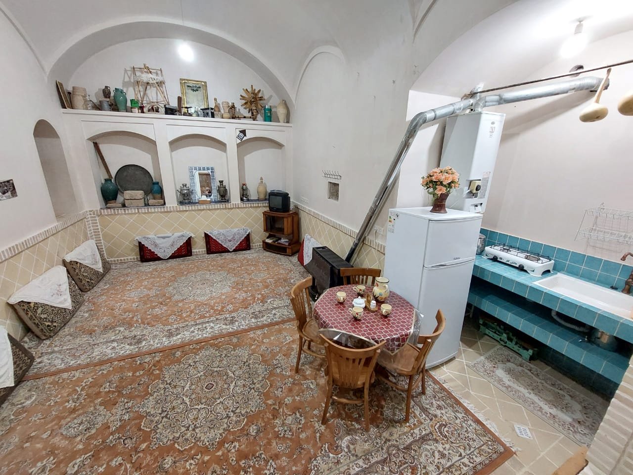 عمارت مهربانو - واحد نگاردخت