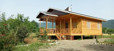 کلبه دوخوابه چوبی وحدت