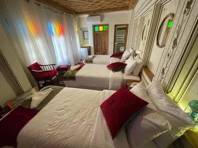 اقامتگاه سنتی آلان - واحد سه تخته ماهوش