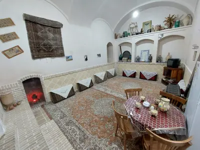 بومگردی عمارت مهربانو - واحد نگاردخت