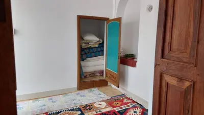 بومگردی یزدمهر - واحد دو دری