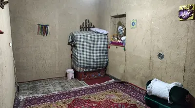 بومگردی خانه بیگو - واحد سده