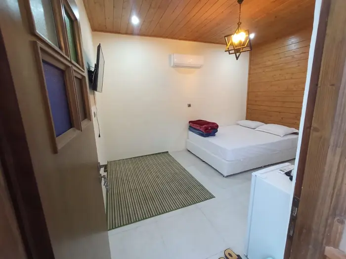 ماه و ماهی - واحد کاهگلی سه تخته - کاهگلی