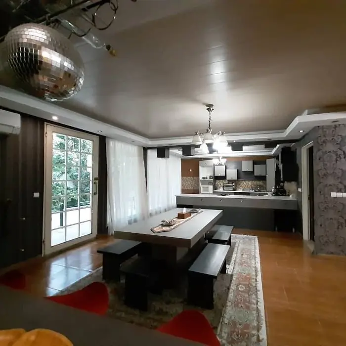 ویلا چهارخوابه استخردار آبگرم ونوس