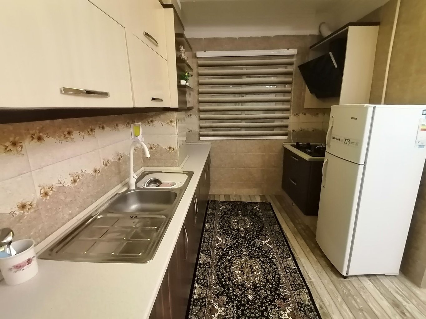 آپارتمان دوخوابه ماهان 122