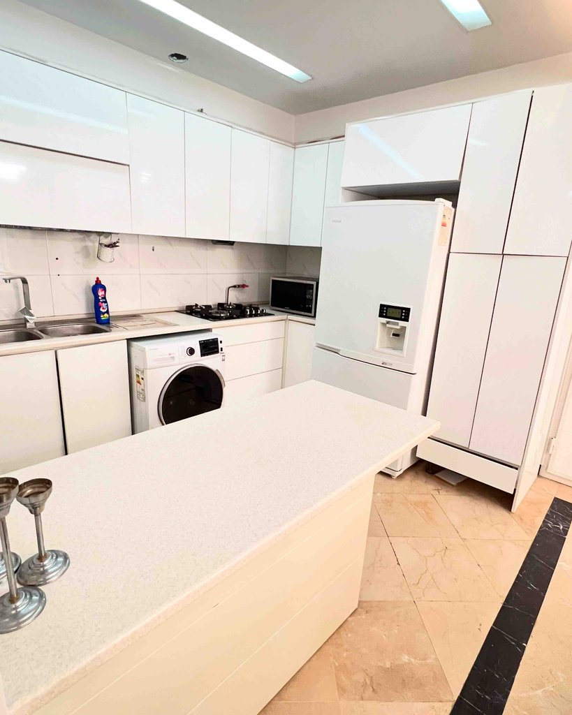 آپارتمان یک خوابه دریا سعادت آباد