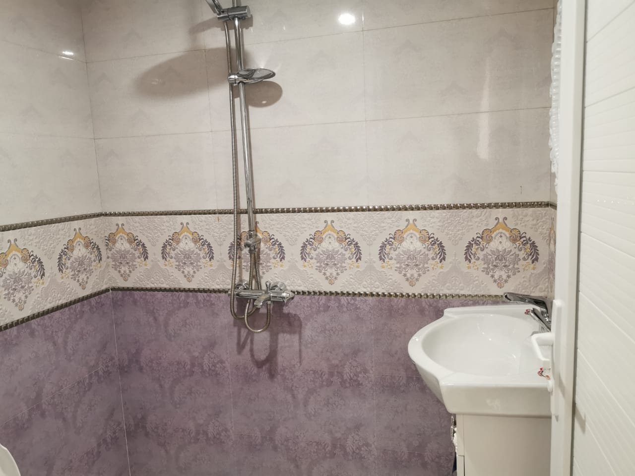 جاسمین - واحد چهارتخته 301