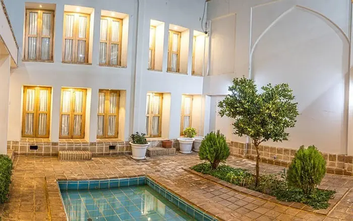 اقامتگاه سنتی اقامتگاه سنتی قائلی ۲۰۱ بالا