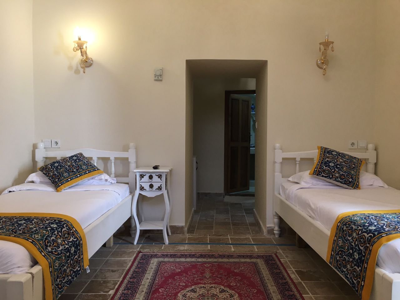 آریانا - فلت چهارتخته ۱۰۲