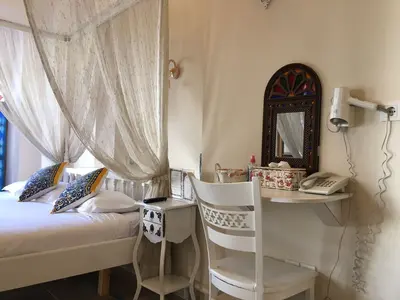 اقامتگاه سنتی آریانا - واحد دبل حیاط اول حوضخانه ۱۰۶