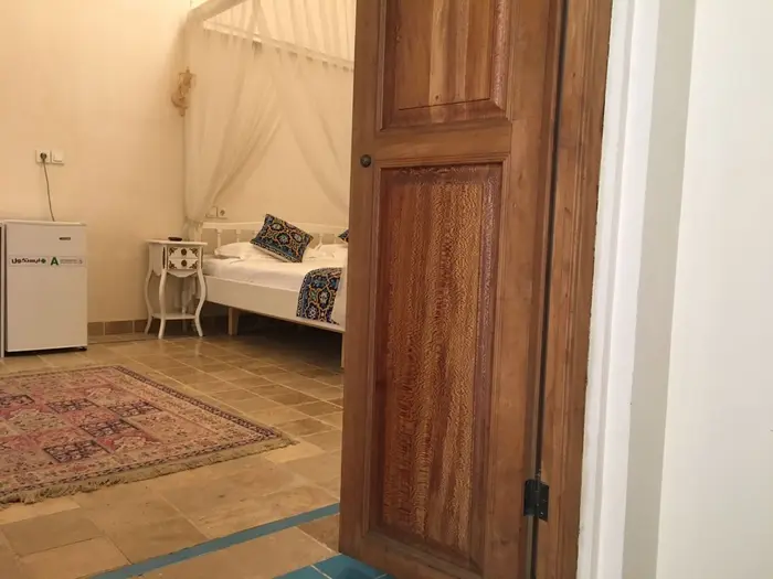 اقامتگاه سنتی آریانا - واحد دوتخته دبل حیاط اول ۱۰۸