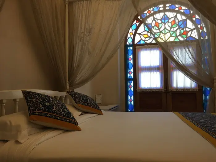 اقامتگاه سنتی آریانا - واحد دوتخته دبل حیاط اول ۱۰۹