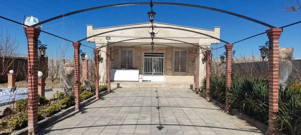 ویلا یک خوابه باغ استخردار بهارستان