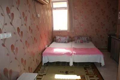 مسافرخانه ممتاز آبان - واحد دوتخته 16