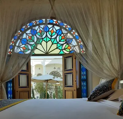 اقامتگاه سنتی آریانا - واحد دبل حیاط اول حوضخانه ۱۰۶