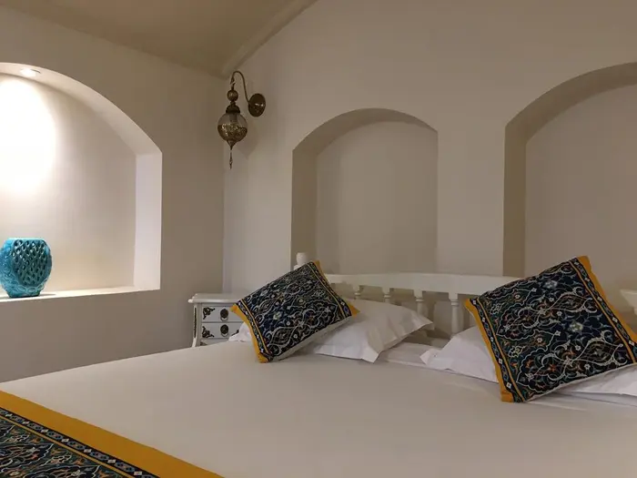 اقامتگاه سنتی آریانا - واحد دوتخته ۱۰۱