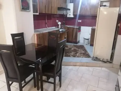 آپارتمان یک خوابه باغستان ۱