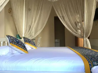 اقامتگاه سنتی آریانا - واحد دبل حیاط اول حوضخانه ۱۰۶