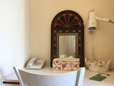 اقامتگاه سنتی آریانا - واحد دوتخته دبل حیاط اول ۱۰۵