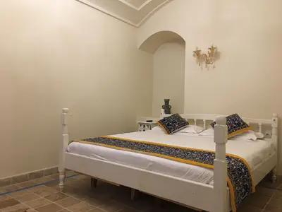 اقامتگاه سنتی آریانا - واحد دبل زیرزمین ۱۰۳