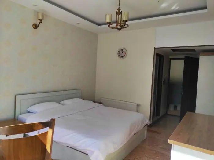 مسافرخانه کیومرث - واحد دو تخته