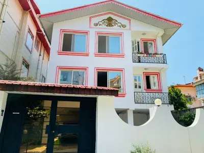 آپارتمان دوخوابه ساحلی رضی