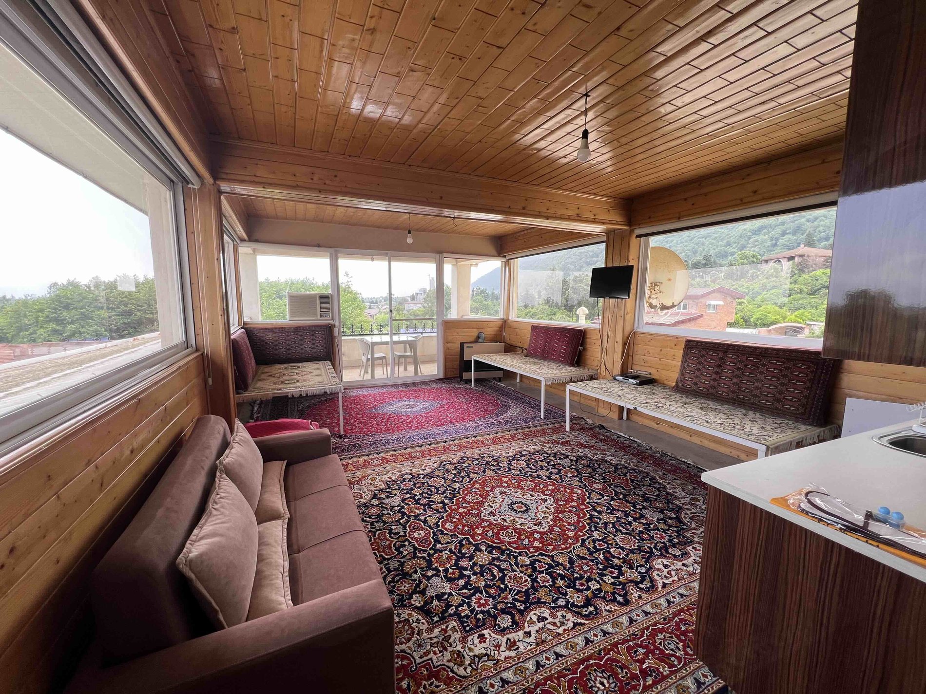 پنج خوابه استخردار آبگرم یالبندان