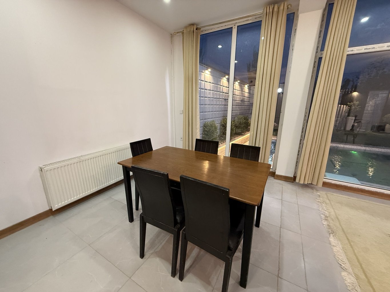 دوخوابه استخردار آبگرم سرو 3