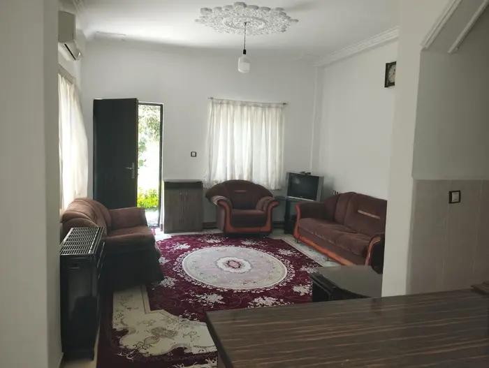 ویلا دوخوابه جنگلی بوستان - پذیرایی