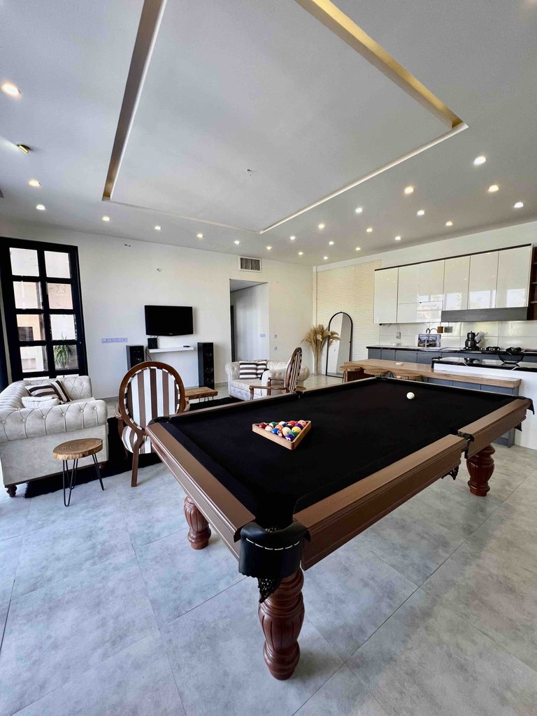 دوخوابه استخردار آبگرم‌ وانیلا