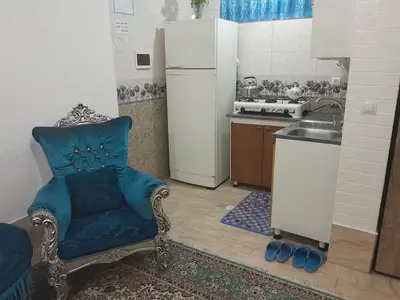 سوئیت یک خوابه سبز پیازکش