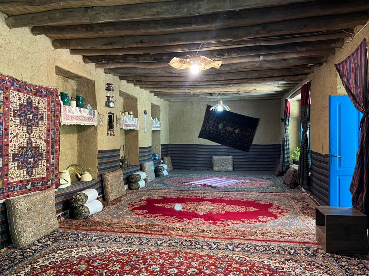 بوم گردی مزرعه لزور - واحد مادربزرگ