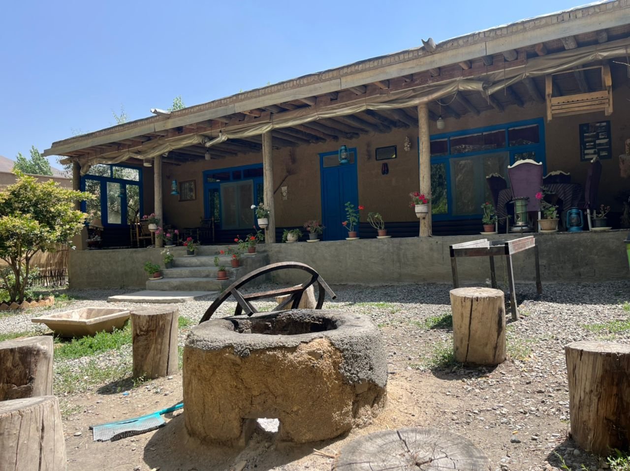 بوم گردی مزرعه لزور - واحد مادربزرگ