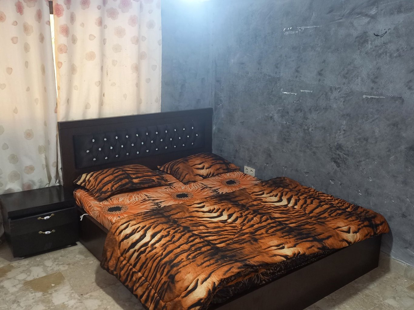 سوئیت یک خوابه شهرک صدف