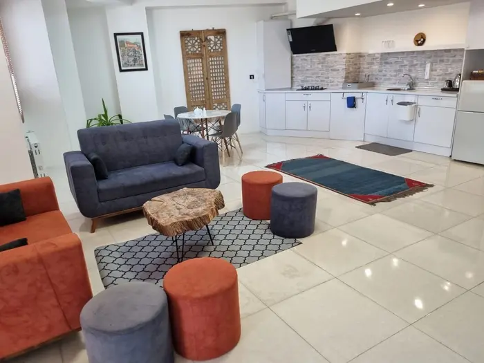 آپارتمان دوخوابه هما