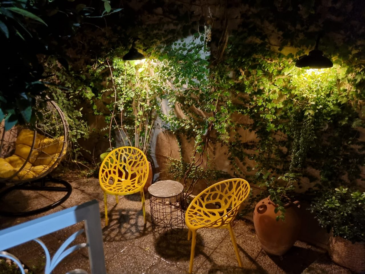 آپارتمان دوخوابه دیبا