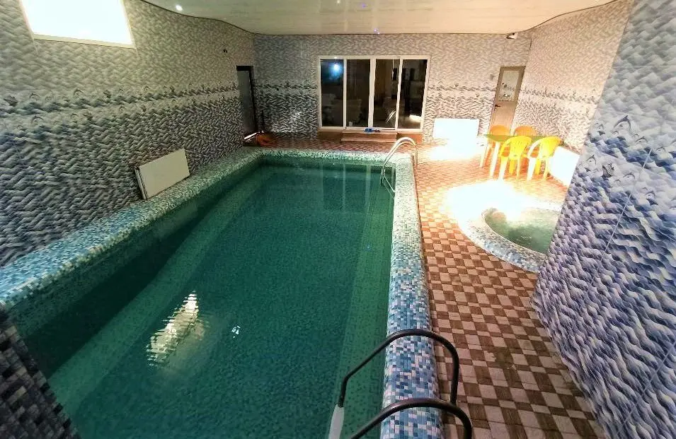 ویلا سه خوابه استخردار آبگرم پاسداران