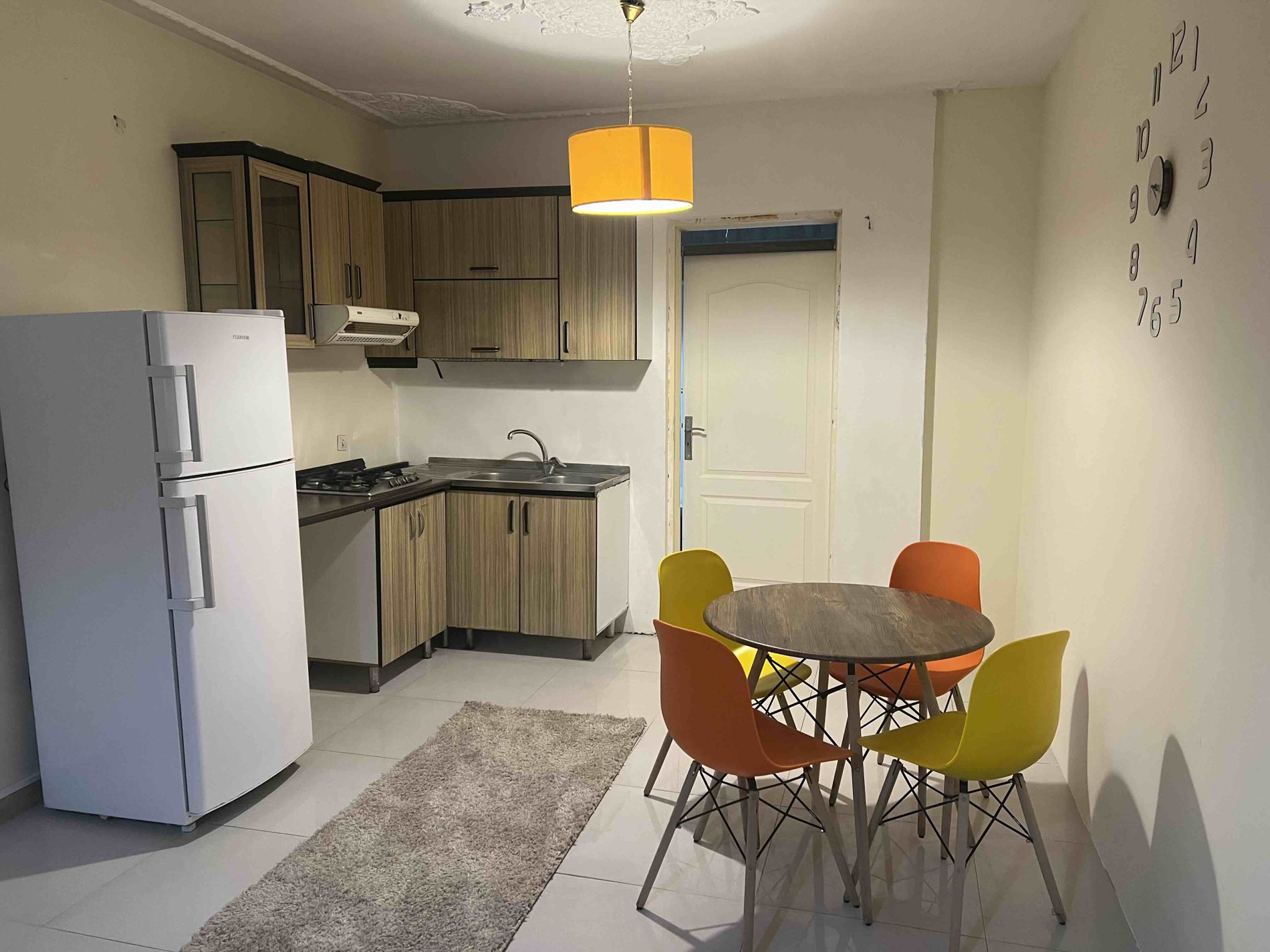 آپارتمان یک خوابه تیراژه 2 پونک