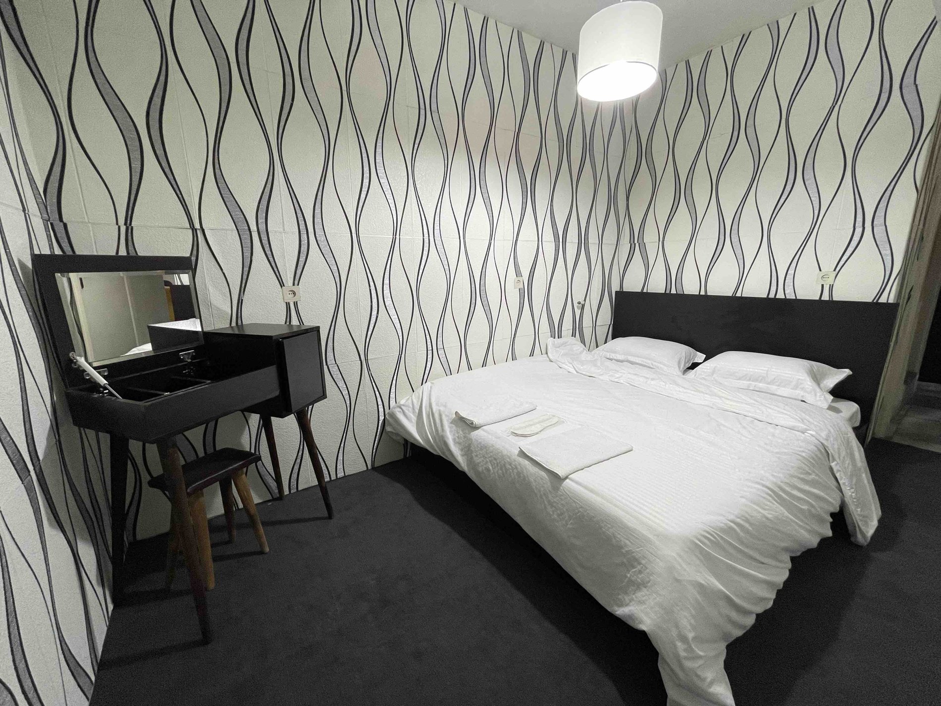 آپارتمان یک خوابه جاسمین 2 اشرفی اصفهانی