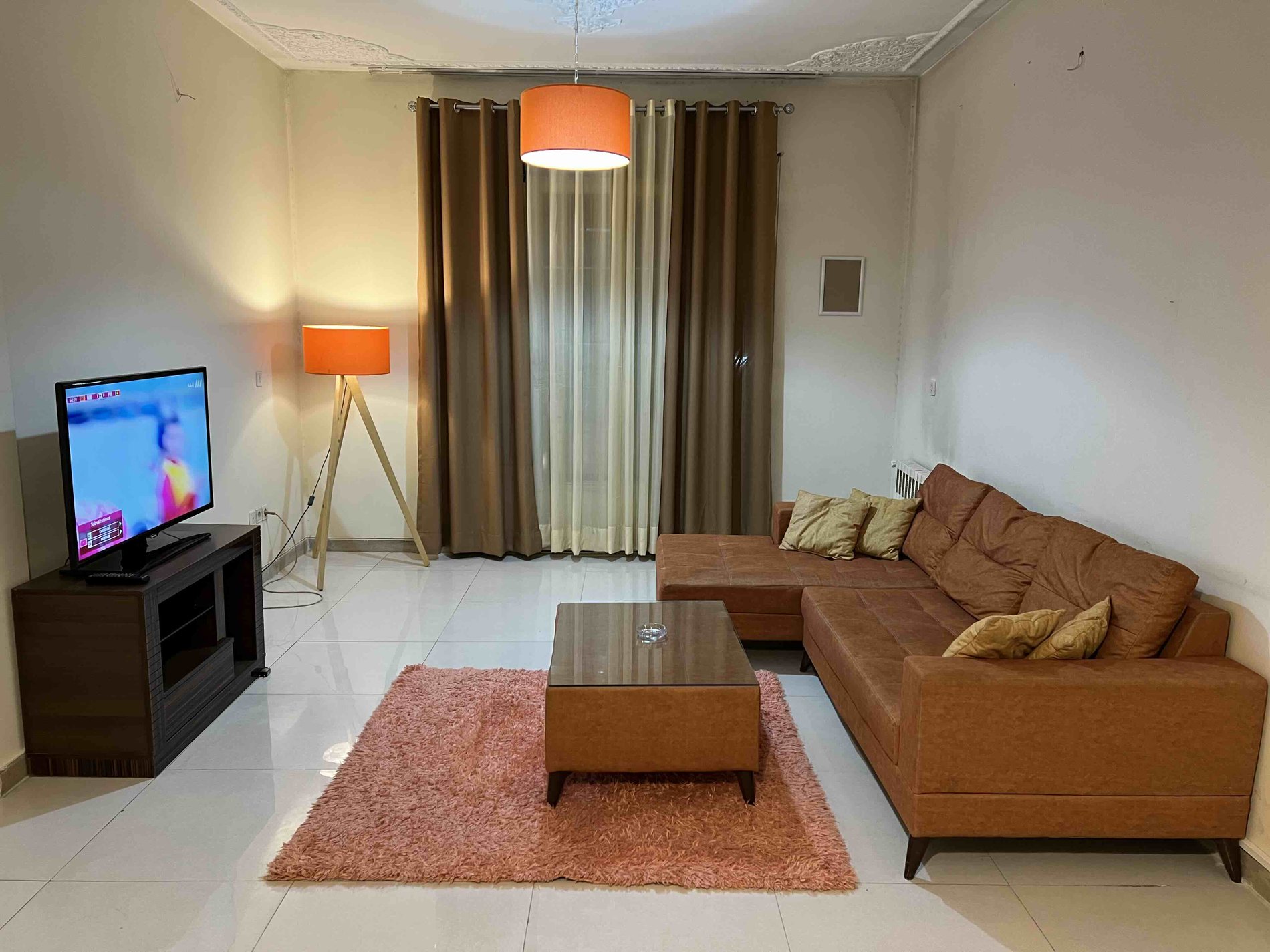 آپارتمان یک خوابه تیراژه پونک - سالن