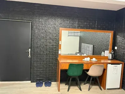 سوئیت فلت مرجان پیامبر اشرفی اصفهانی