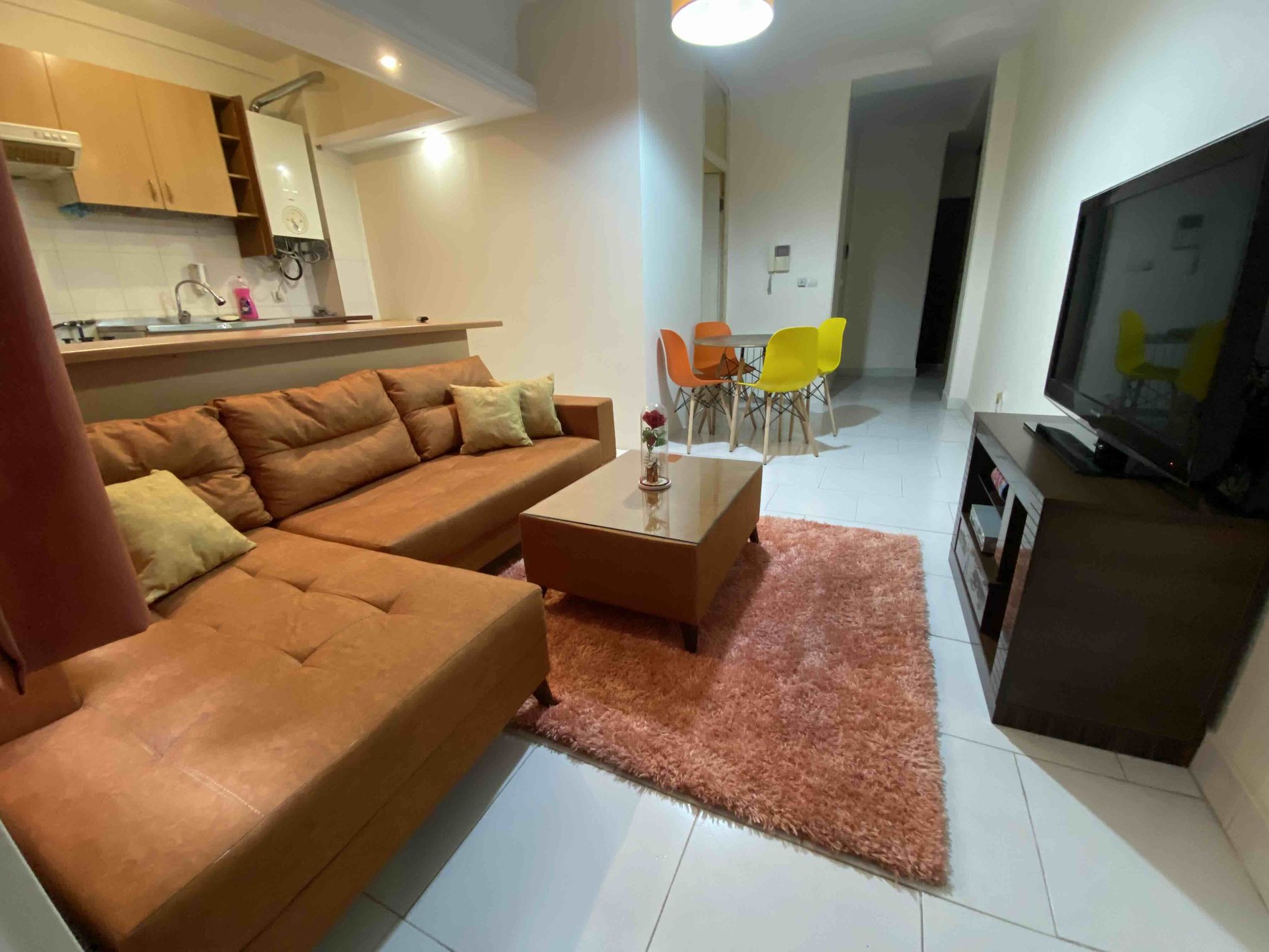 آپارتمان یک خوابه تیراژه 2 پونک