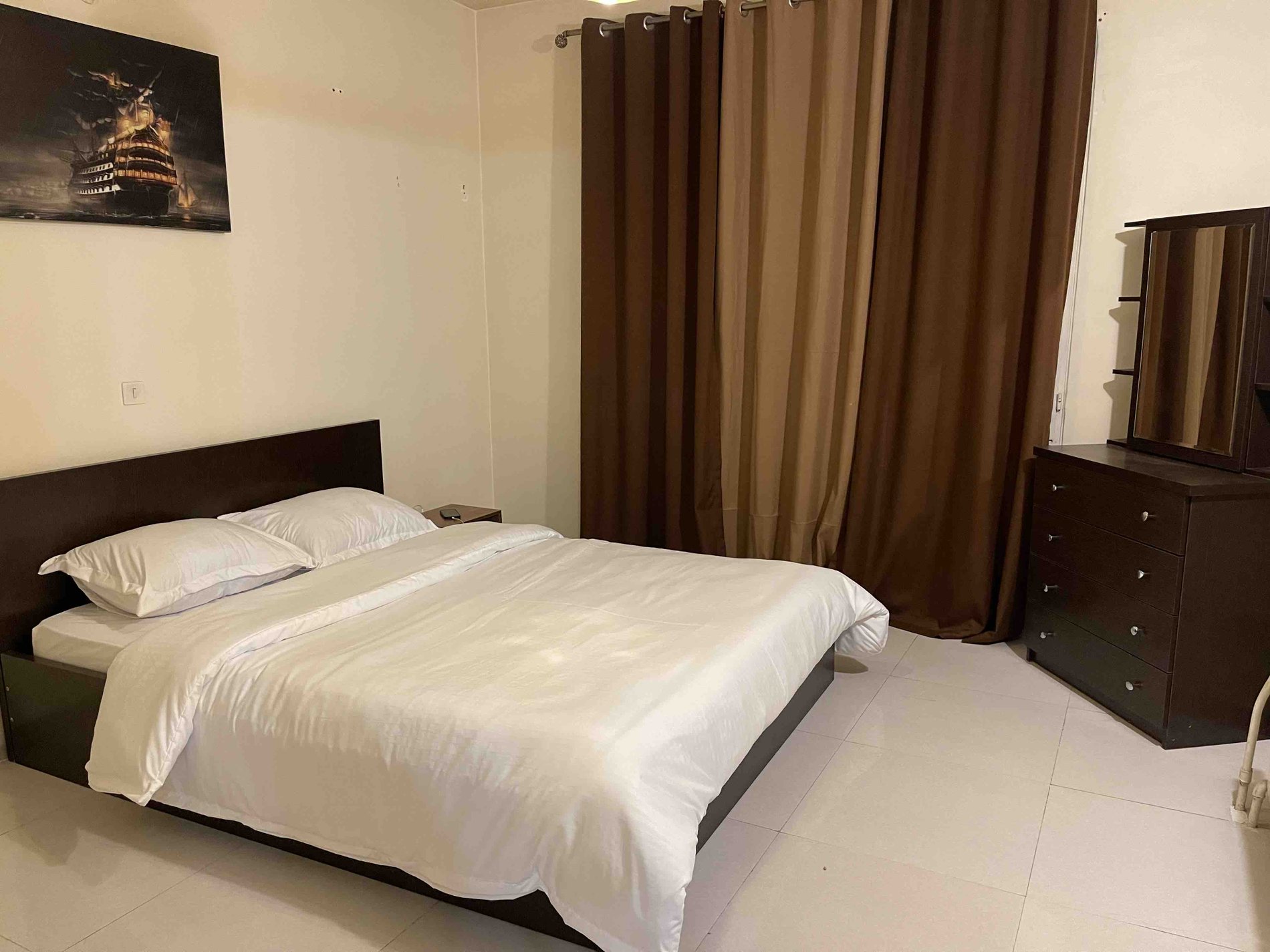 آپارتمان دو‌خوابه‌ کوروش پونک - انتخاب تصویر