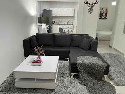 آپارتمان دوخوابه بوستان پونک