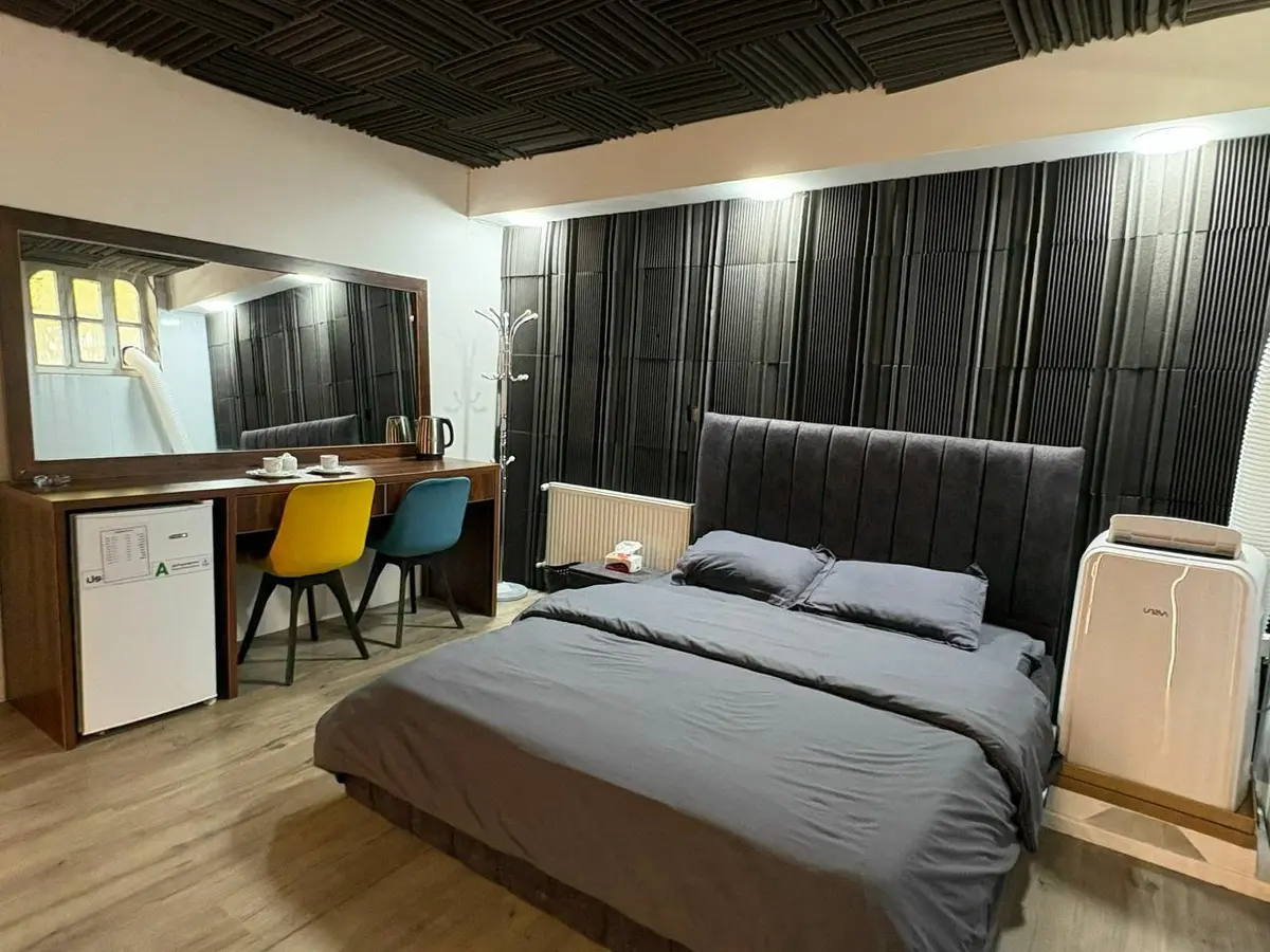 سوئیت فلت برکه پیامبر اشرفی اصفهانی